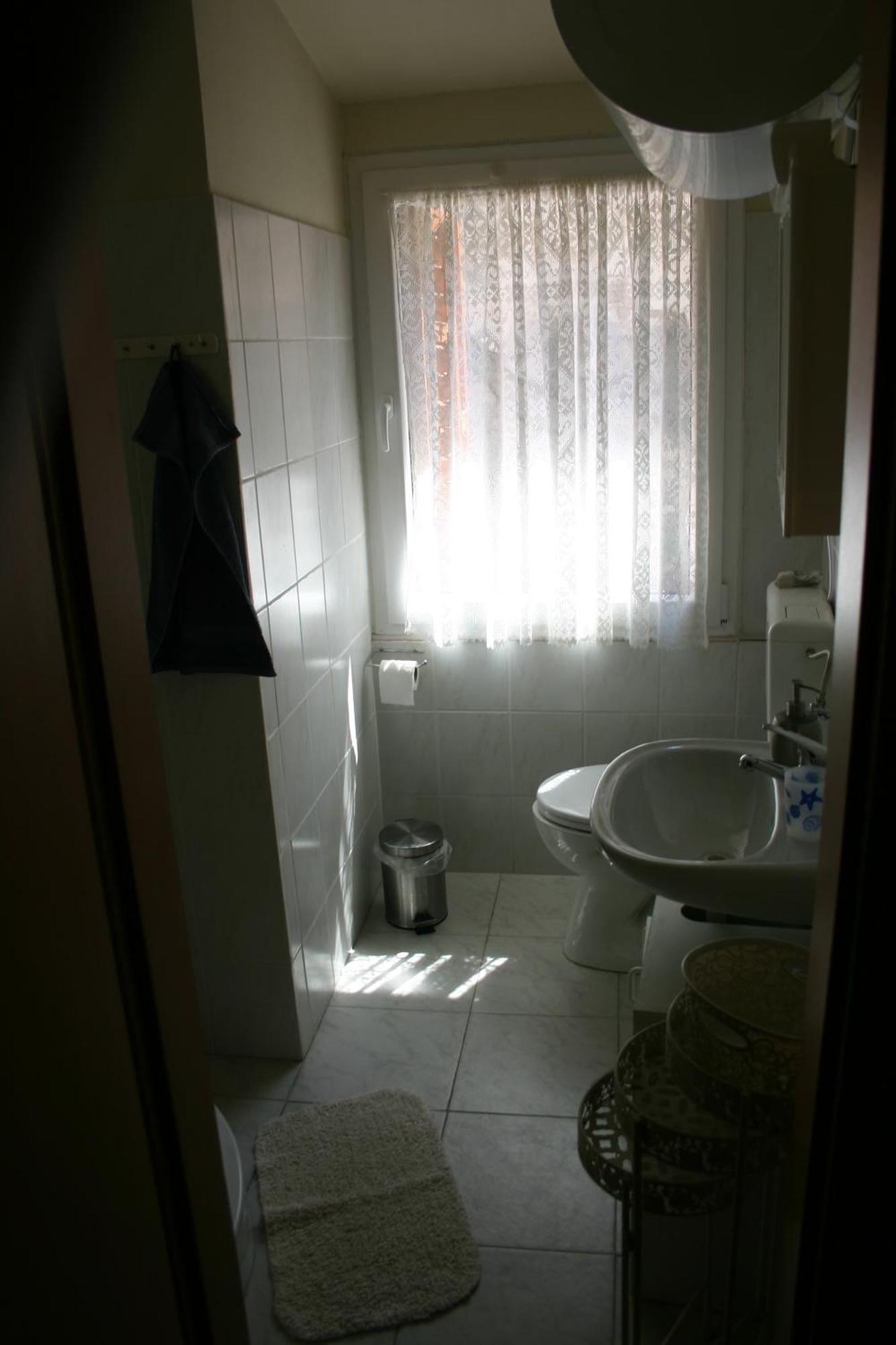 Studio Apartment La Maison De Catherine 罗维尼 外观 照片