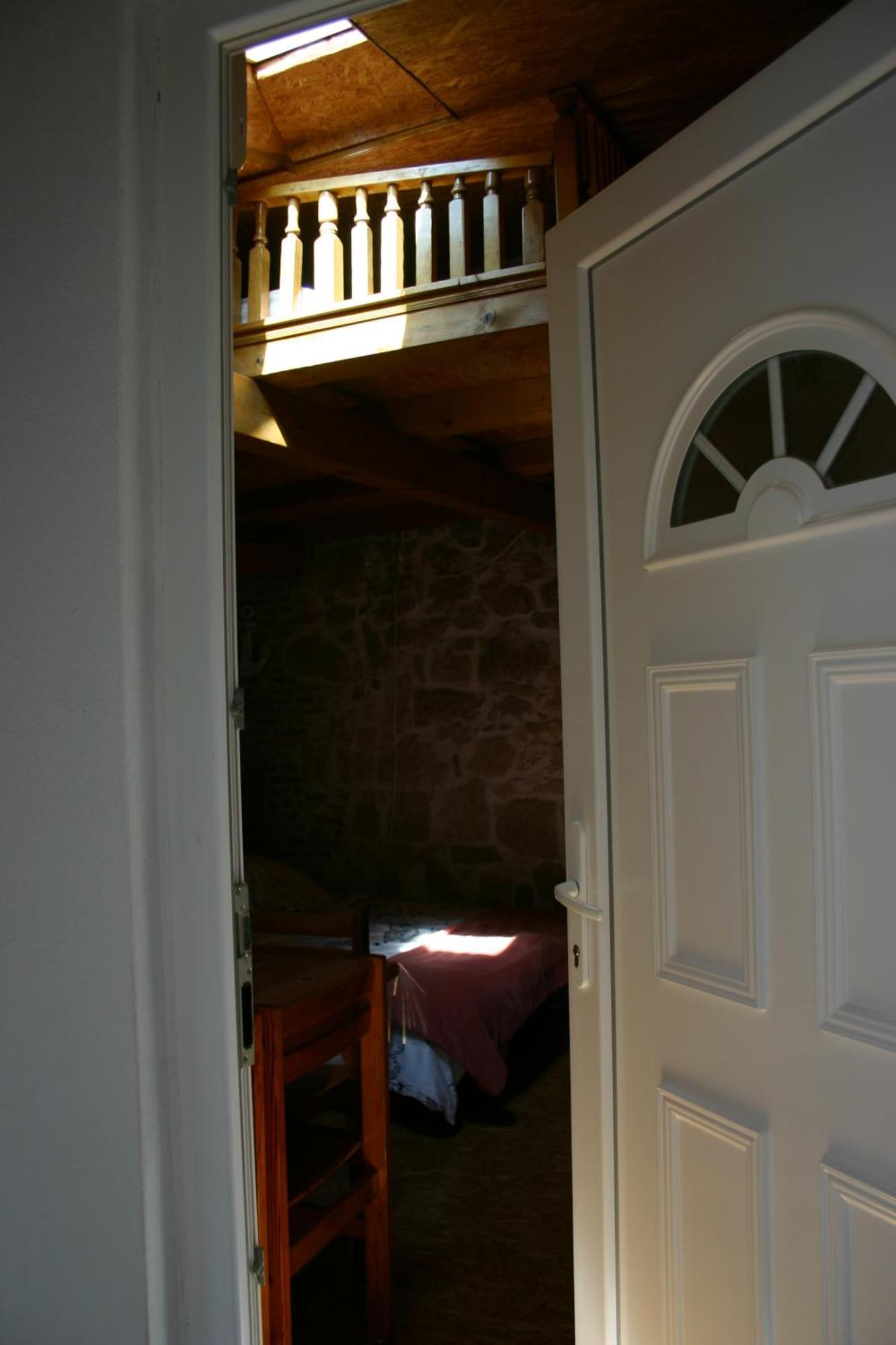 Studio Apartment La Maison De Catherine 罗维尼 外观 照片